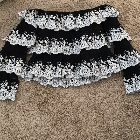 Gianni Bini black and white two piece set - Picture 5 of 8